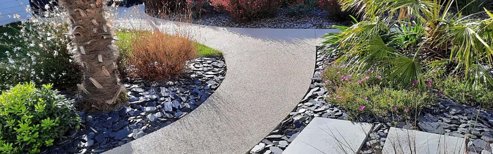 Allée de jardin en béton poreux
